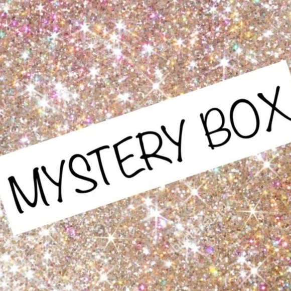 Accessories - Woman's Surprise Mystery Box